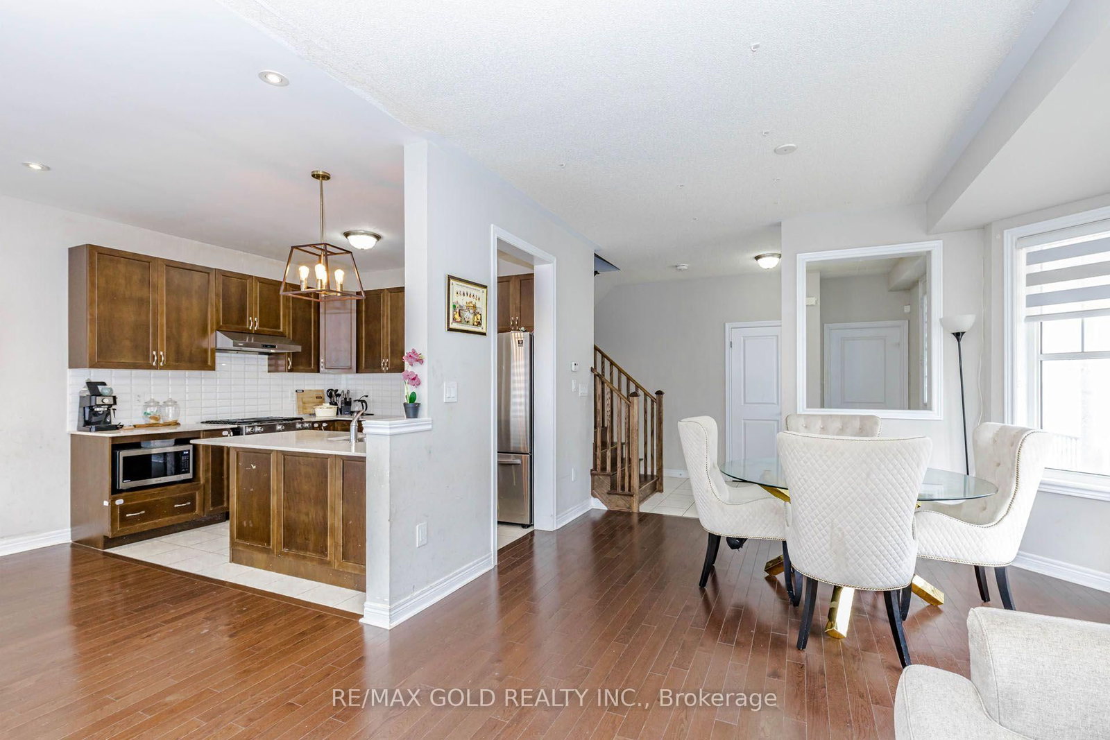 3 Dale Meadows Brampton,ON L7A 4Z9 — Photo 11