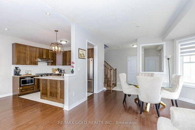 3 Dale Meadows Brampton,ON L7A 4Z9 — Photo 11
