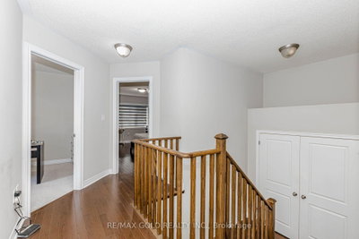 3 Dale Meadows Brampton,ON L7A 4Z9 — Photo 23