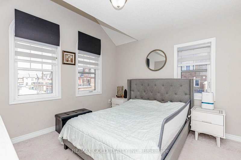 3 Dale Meadows Brampton,ON L7A 4Z9 — Photo 38