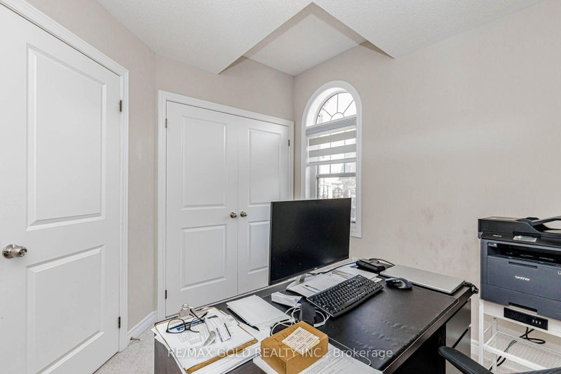 3 Dale Meadows Brampton,ON L7A 4Z9 — Photo 44