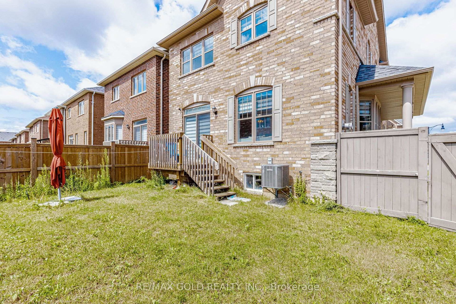 3 Dale Meadows Brampton,ON L7A 4Z9 — Photo 49