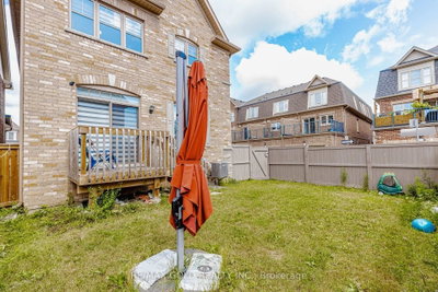 3 Dale Meadows Brampton,ON L7A 4Z9 — Photo 50