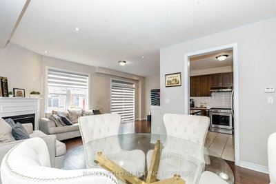 3 Dale Meadows Brampton,ON L7A 4Z9 — Photo 8