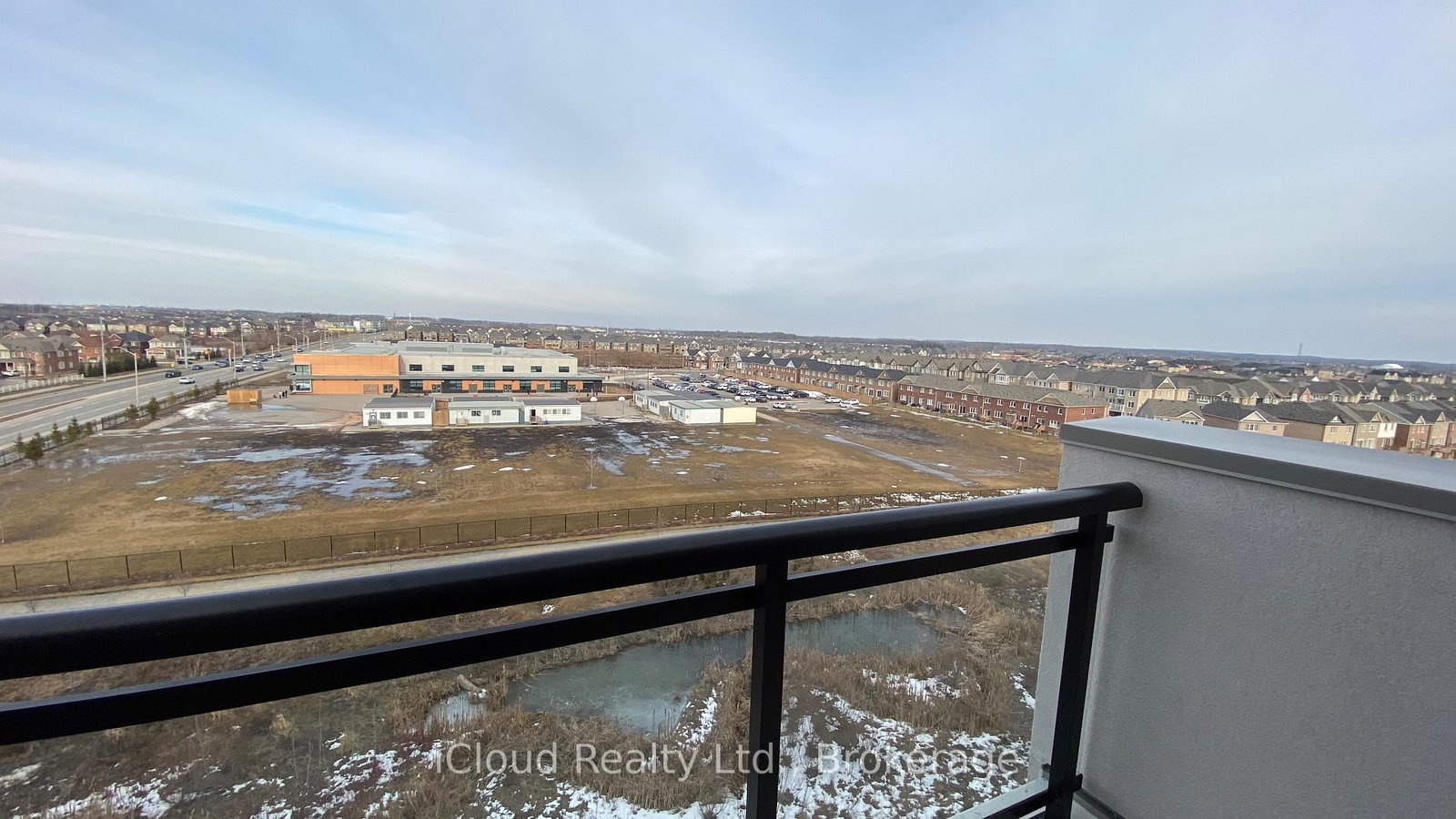 625-1105 Leger Way, Milton, view 26