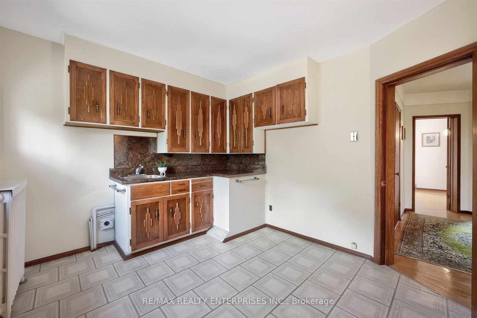 162 Mavety Street • Toronto, ON photo 26