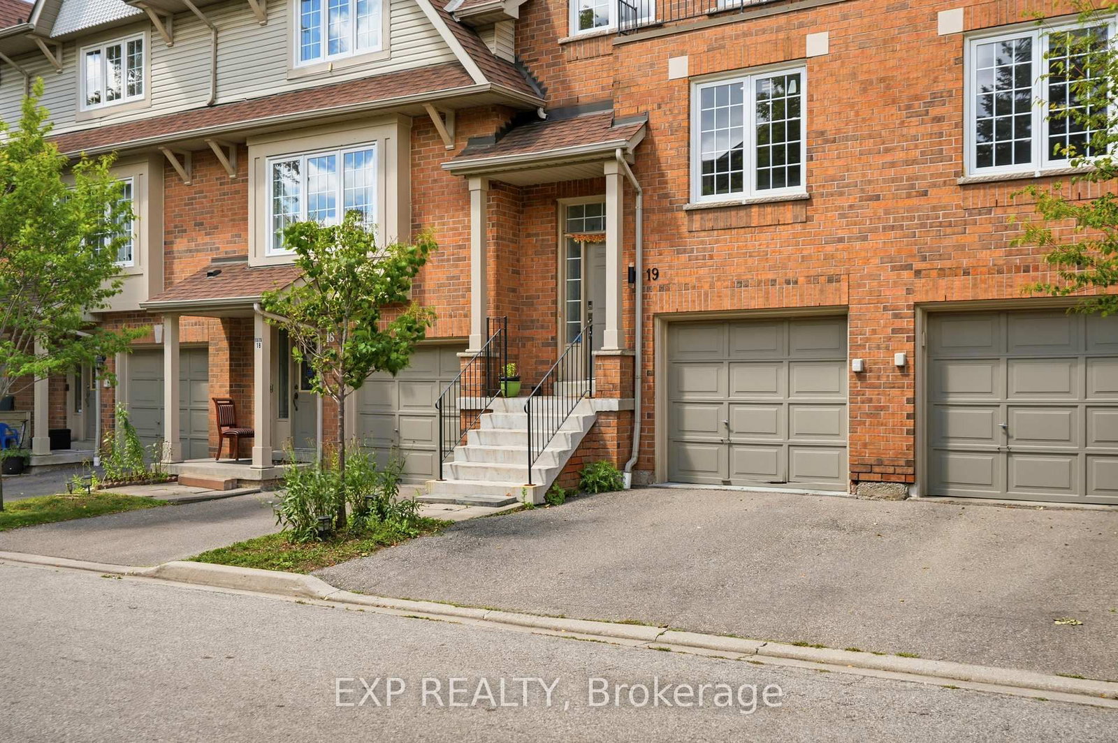 1575 South Parade Court • #19 • Mississauga, ON photo 2