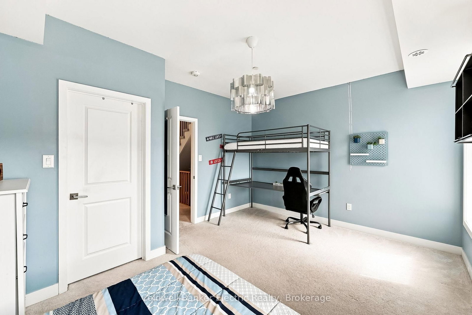 42 William Duncan Road • Toronto, ON photo 21