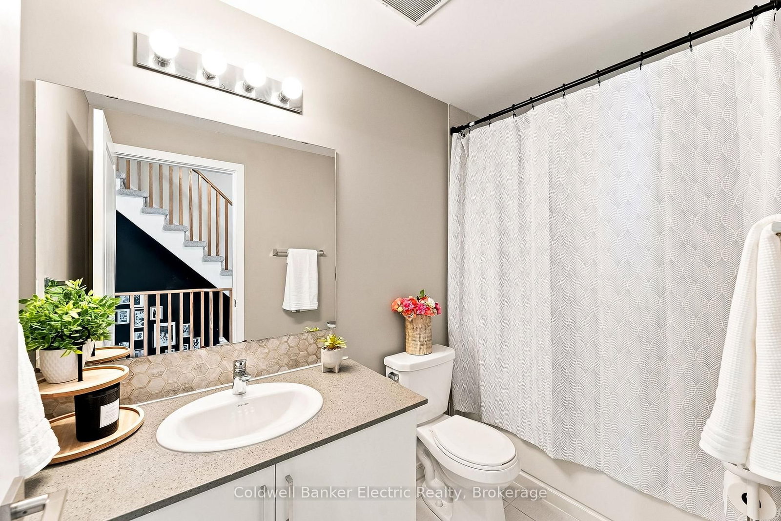 42 William Duncan Road • Toronto, ON photo 24
