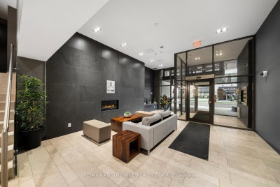 1940 Ironstone Drive • #808 • Burlington, ON photo 3