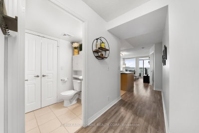 1940 Ironstone Drive • #808 • Burlington, ON photo 7