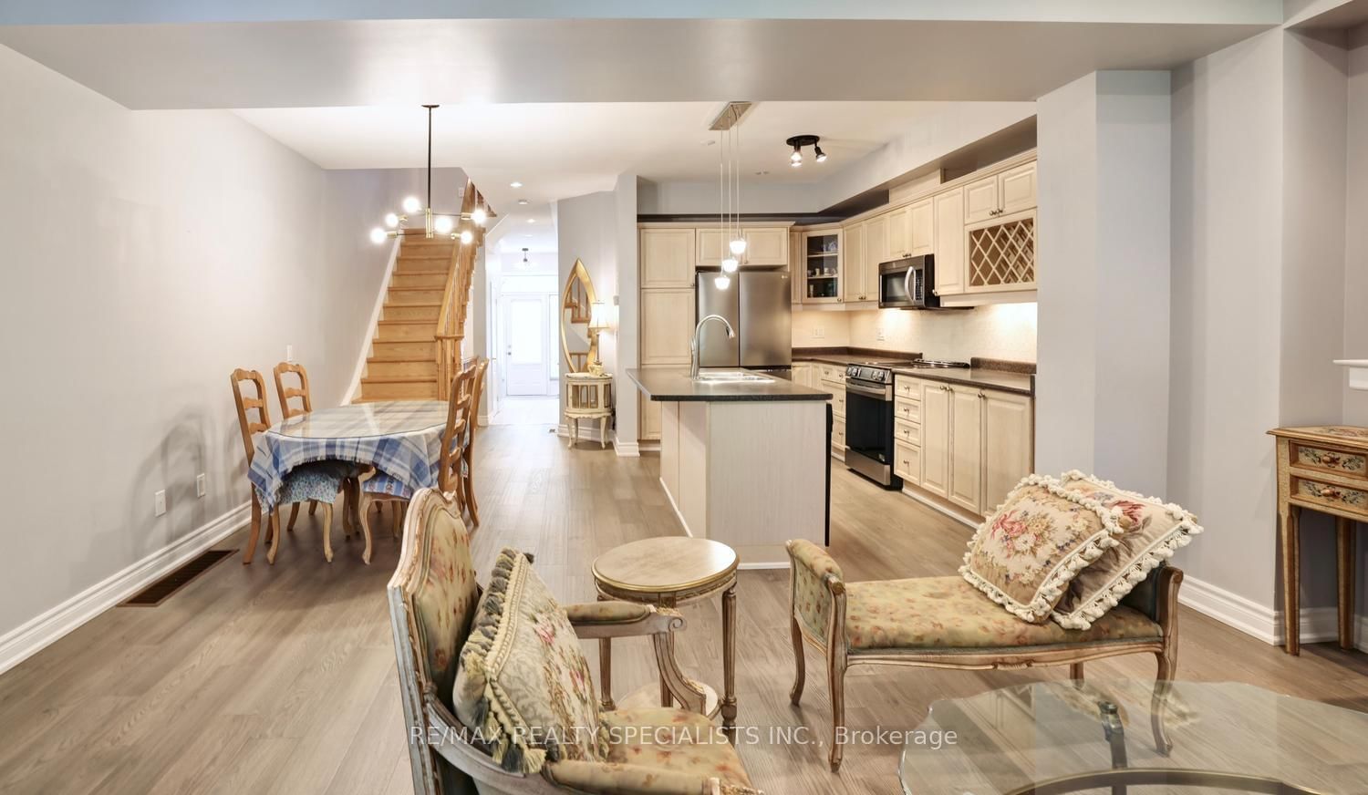 2401 Fifth Line W • #8 • Mississauga, ON photo 16
