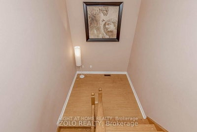 30 Tatra Brampton,ON L6Y 0K6 — Photo 10