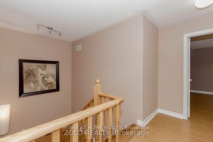30 Tatra Crescent • Brampton, ON photo 12