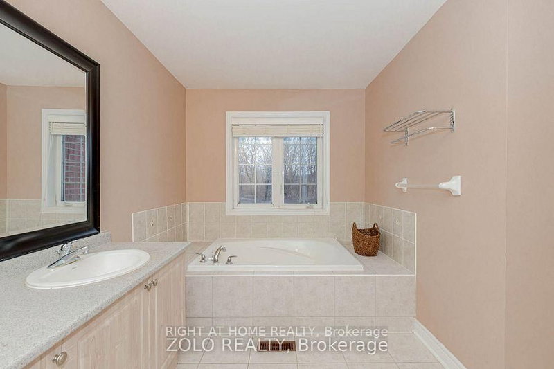 30 Tatra Brampton,ON L6Y 0K6 — Photo 18