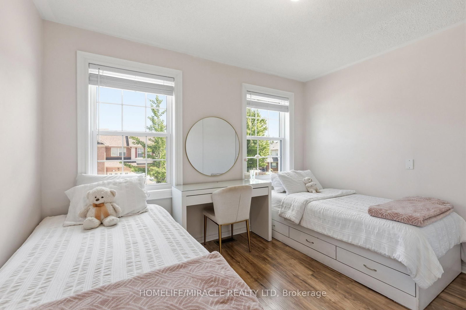 1405 MCDERMOTT Way, Milton, view 21