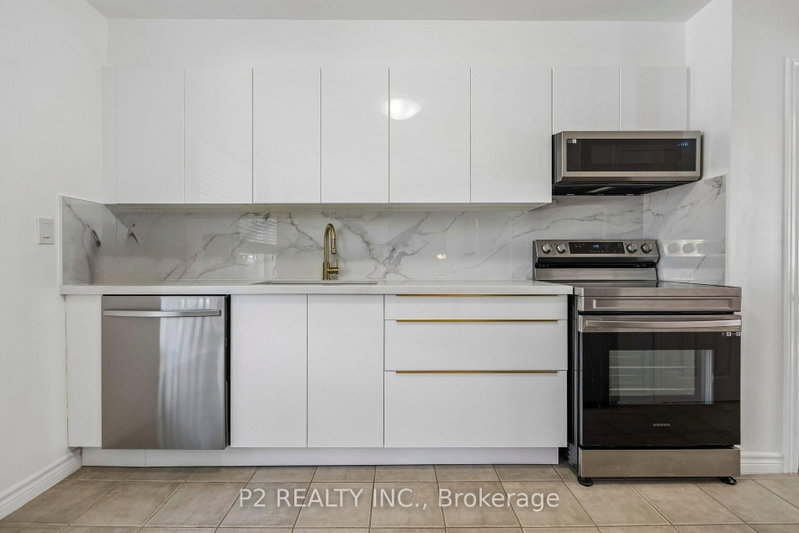 22-25 Gosford Blvd. Boulevard N