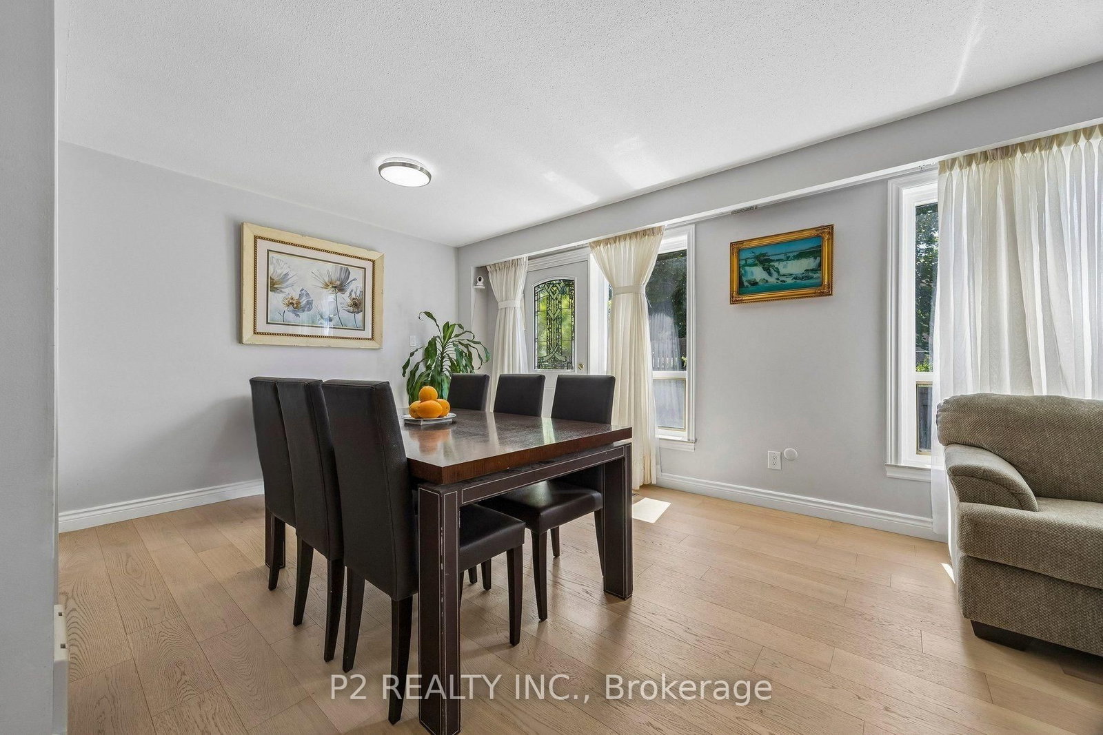 22-25 Gosford Blvd. Boulevard N • Toronto, ON photo 7