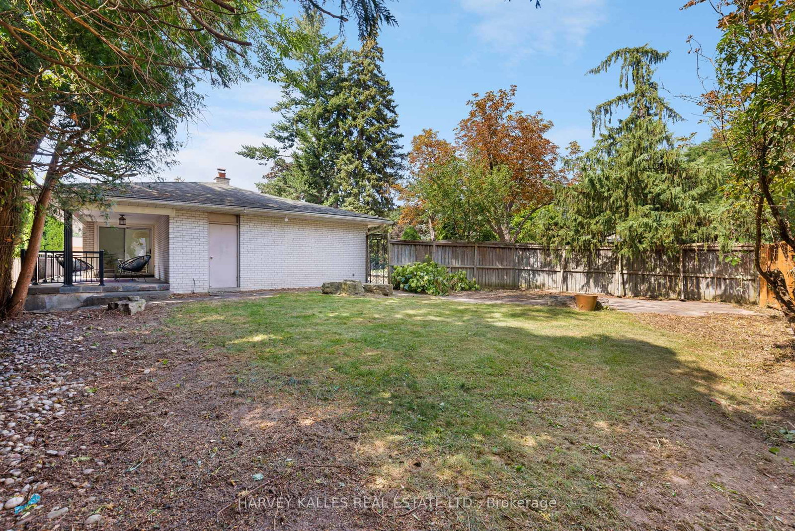 215 Edenbridge Drive • Toronto, ON photo 17