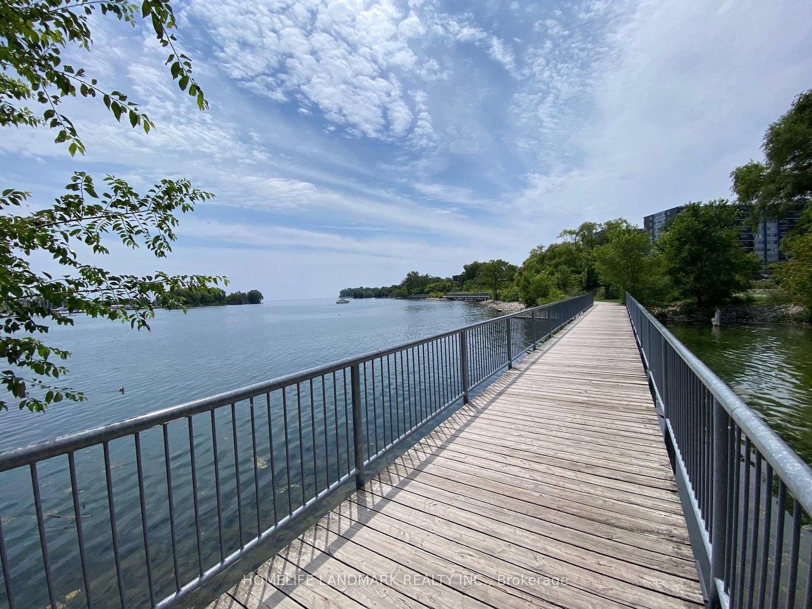 2283 Lake Shore Boulevard W • #B • Toronto, ON photo 26