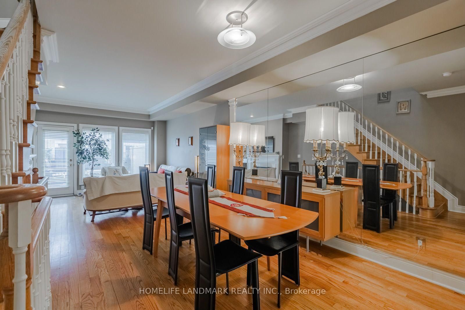 2283 Lake Shore Boulevard W • #B • Toronto, ON photo 4