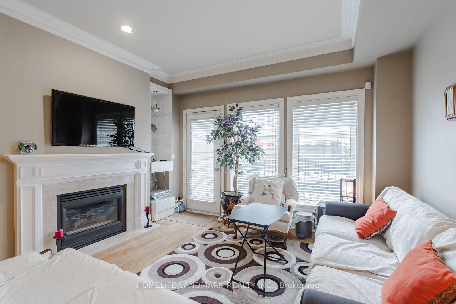 2283 Lake Shore Boulevard W • #B • Toronto, ON photo 7