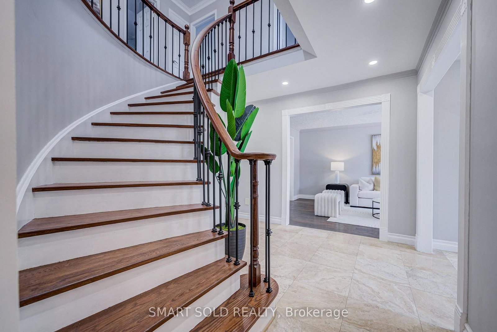 5818 Turney Drive • Mississauga, ON photo 20