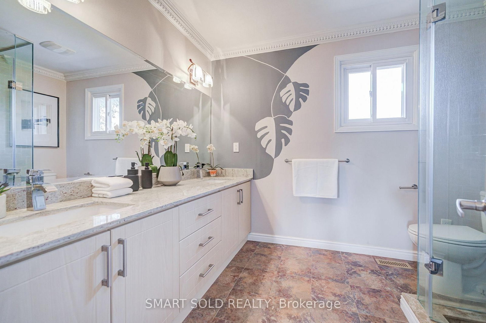 5818 Turney Drive • Mississauga, ON photo 25