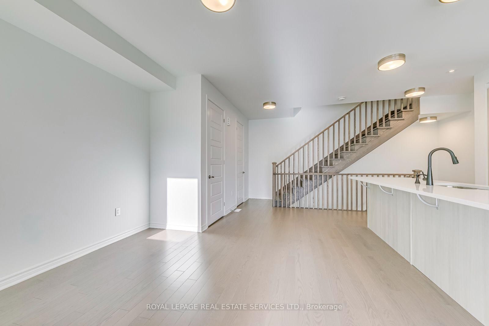 1205 Poppy Gdns, Oakville, view 14
