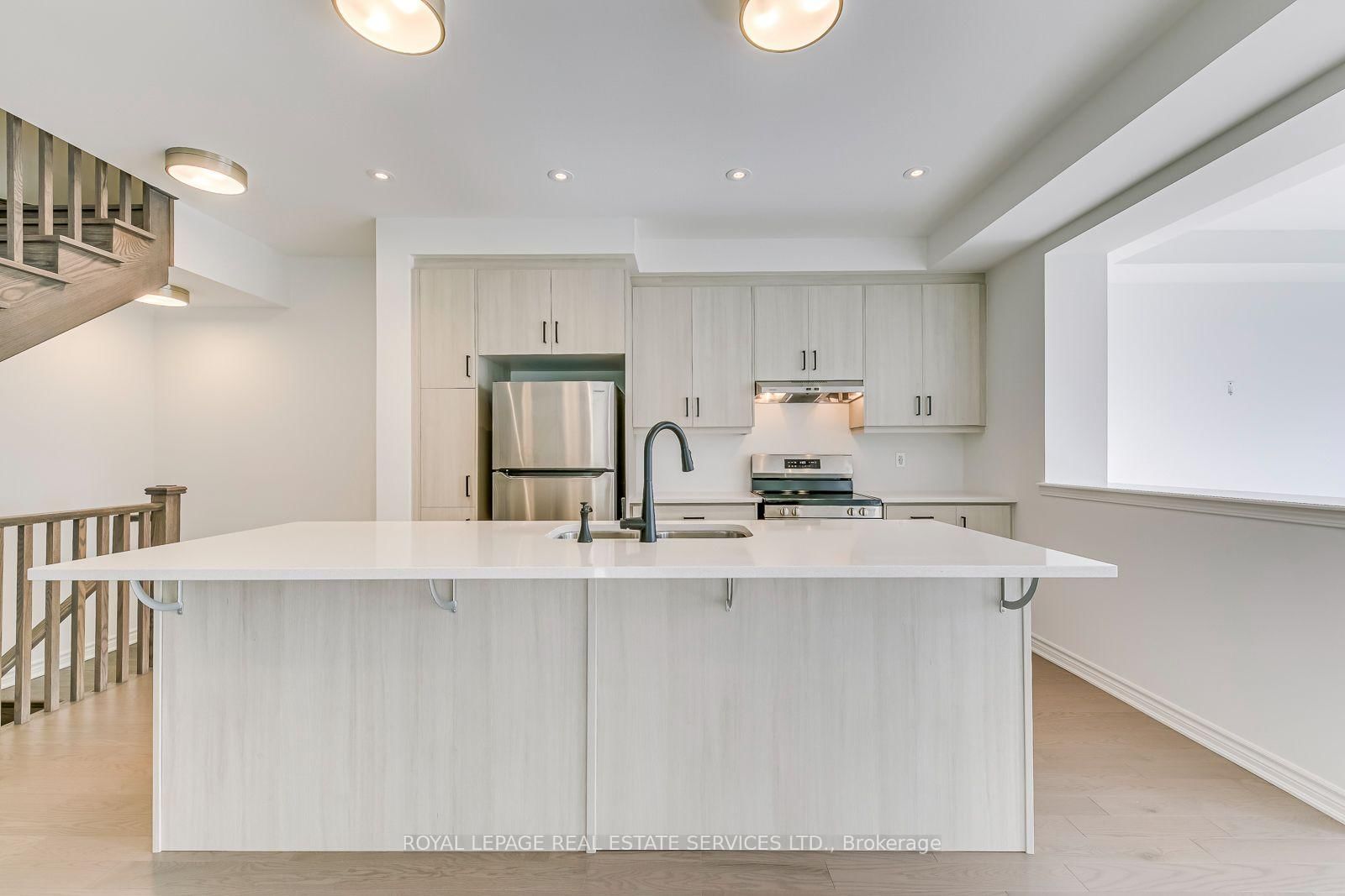 1205 Poppy Gdns, Oakville, view 9