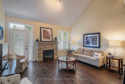 2120 Itabashi Way • #160 • Burlington, ON photo 9