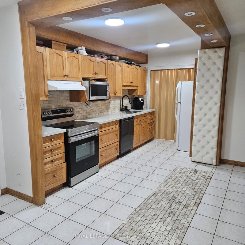 409 - 390 Dixon Road