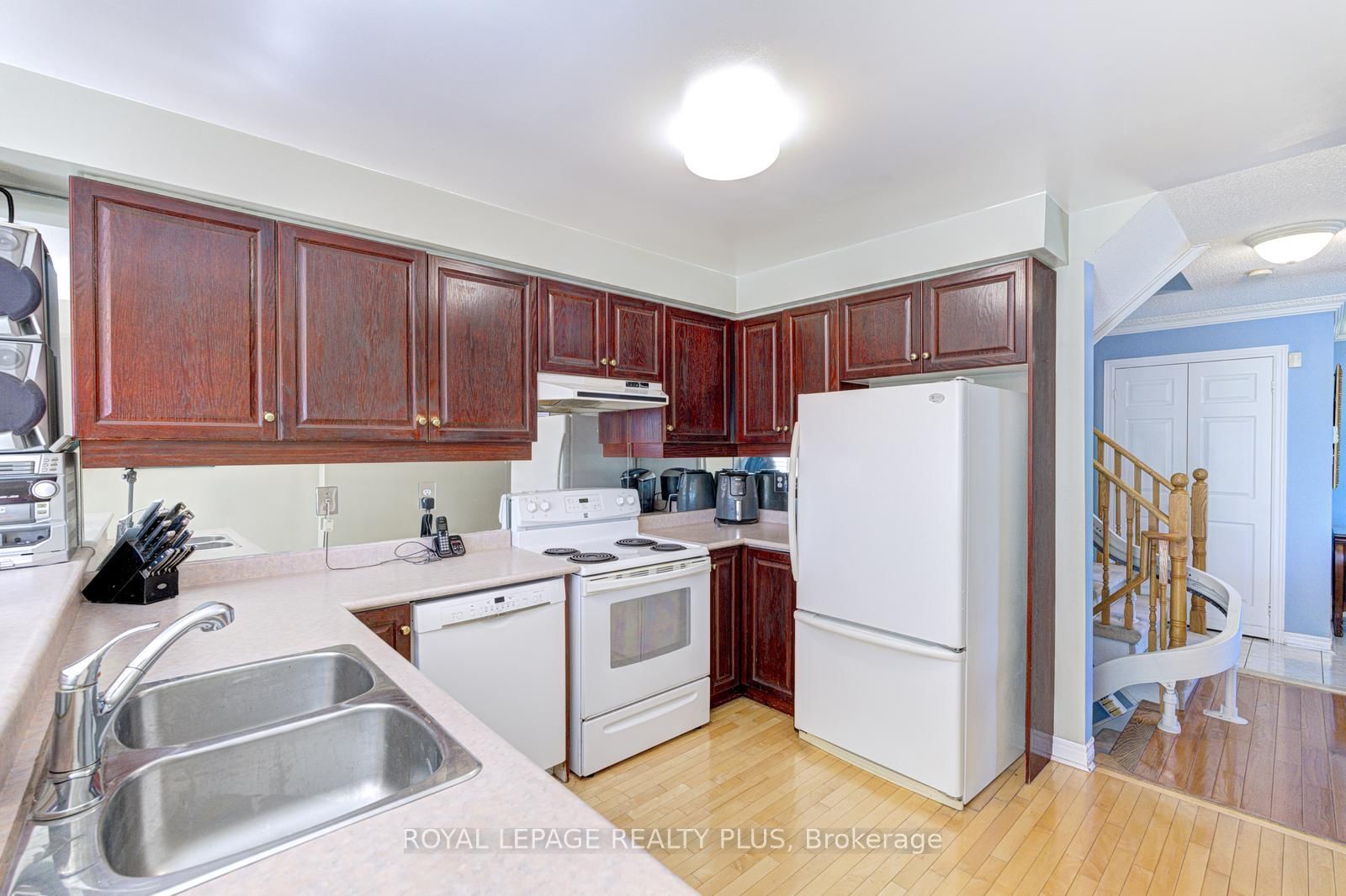 5658 Glen Erin Drive • #1 • Mississauga, ON photo 21