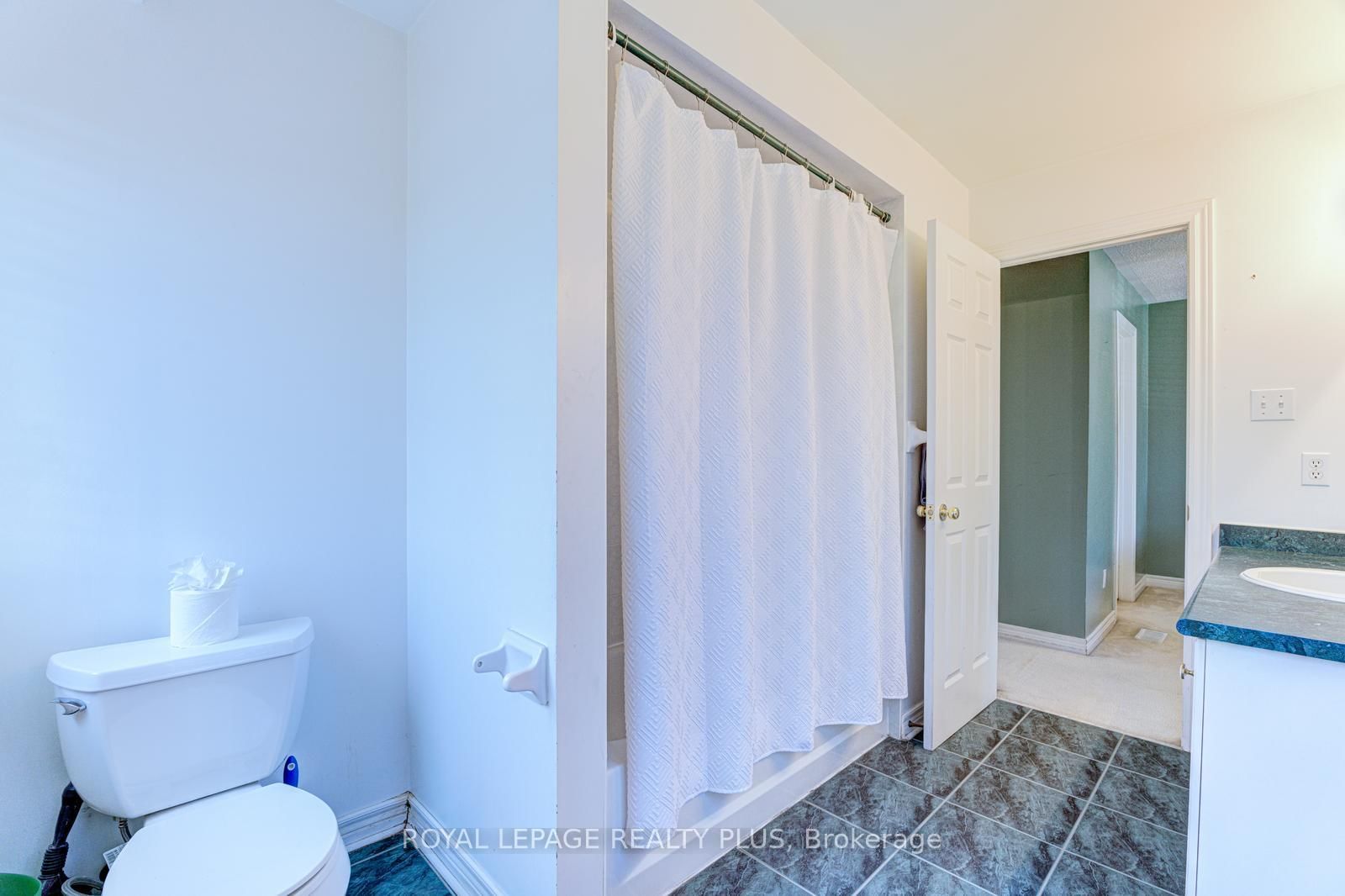 5658 Glen Erin Drive • #1 • Mississauga, ON photo 35