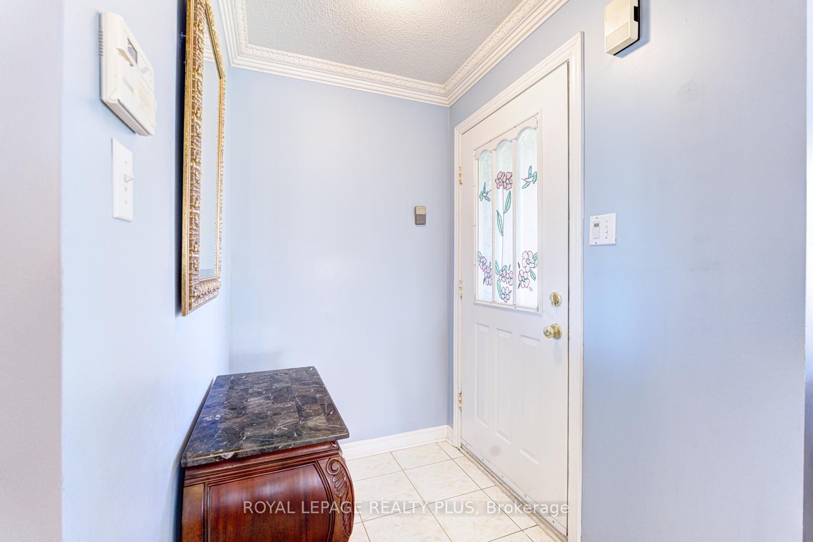 5658 Glen Erin Drive • #1 • Mississauga, ON photo 6