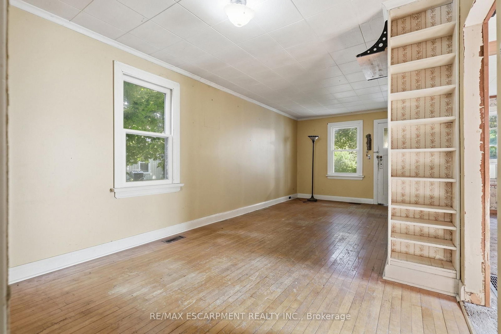 152 Commercial Street • Milton, ON photo 17
