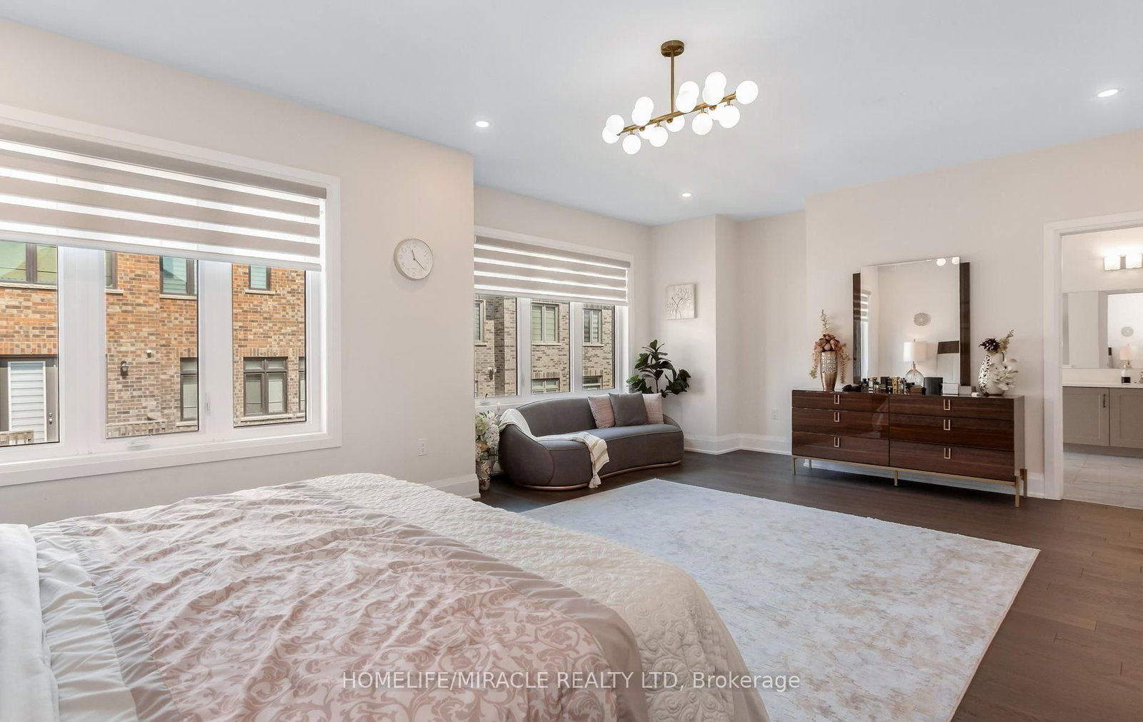 79 Mevira Gardens • Oakville, ON photo 30