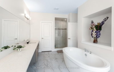 79 Mevira Oakville,ON L6H 7C5 — Photo 34