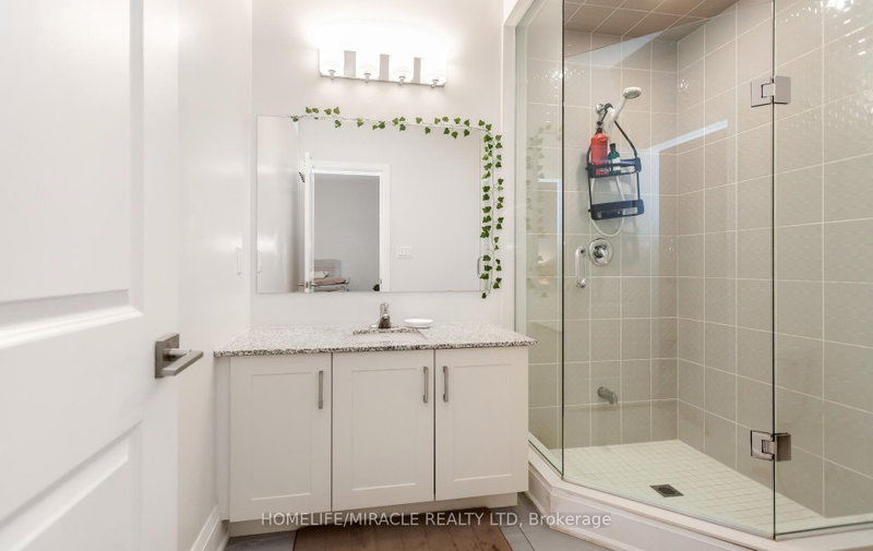 79 Mevira Oakville,ON L6H 7C5 — Photo 39