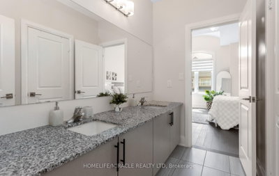 79 Mevira Oakville,ON L6H 7C5 — Photo 46