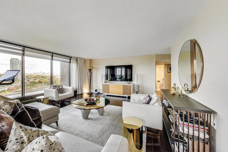 1110 - 2045 Lake Shore Boulevard W