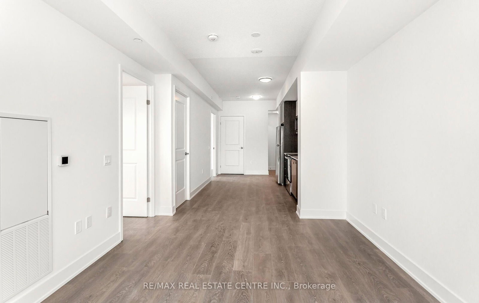 204 Burnhamthorpe Road E • #1307 • Mississauga, ON photo 15