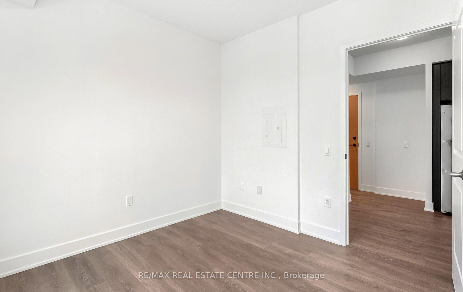 204 Burnhamthorpe Road E • #1307 • Mississauga, ON photo 25