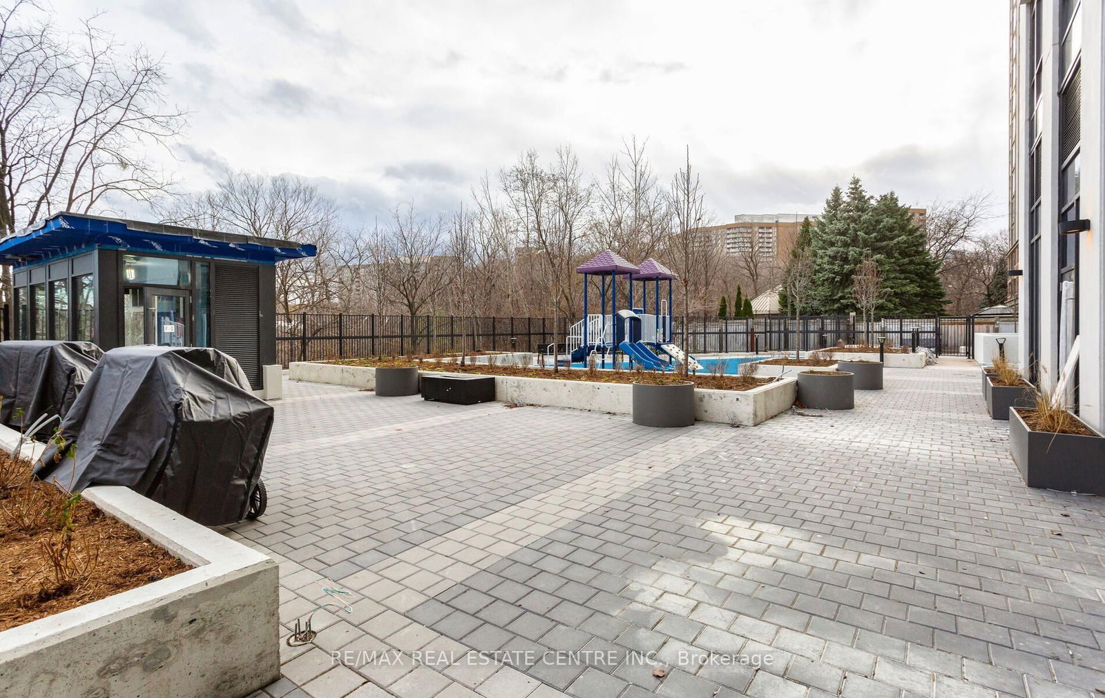 204 Burnhamthorpe Road E • #1307 • Mississauga, ON photo 39