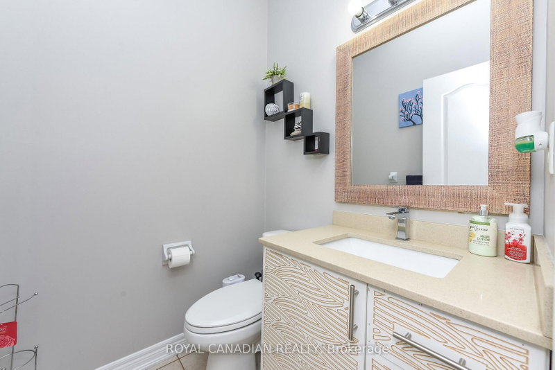 29 Dewside Brampton,ON L6R 3B7 — Photo 17