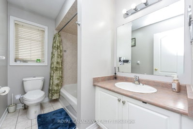 29 Dewside Brampton,ON L6R 3B7 — Photo 21