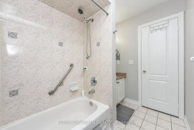 29 Dewside Brampton,ON L6R 3B7 — Photo 22