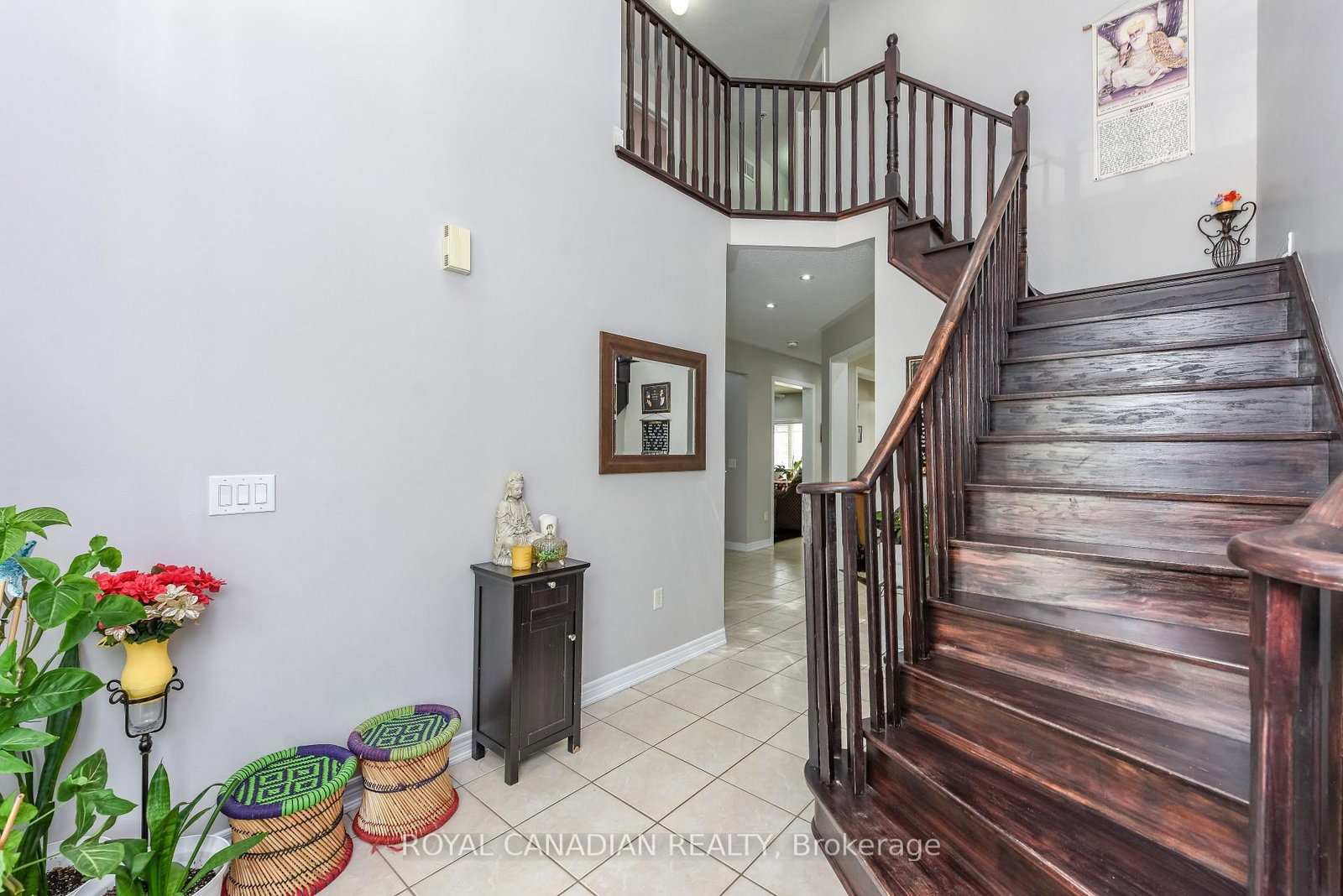 29 Dewside Drive • Brampton, ON photo 5