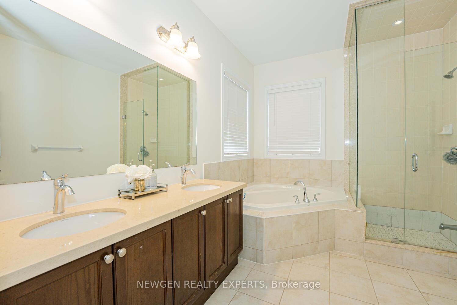 17 Monarch Drive • Halton Hills, ON photo 28