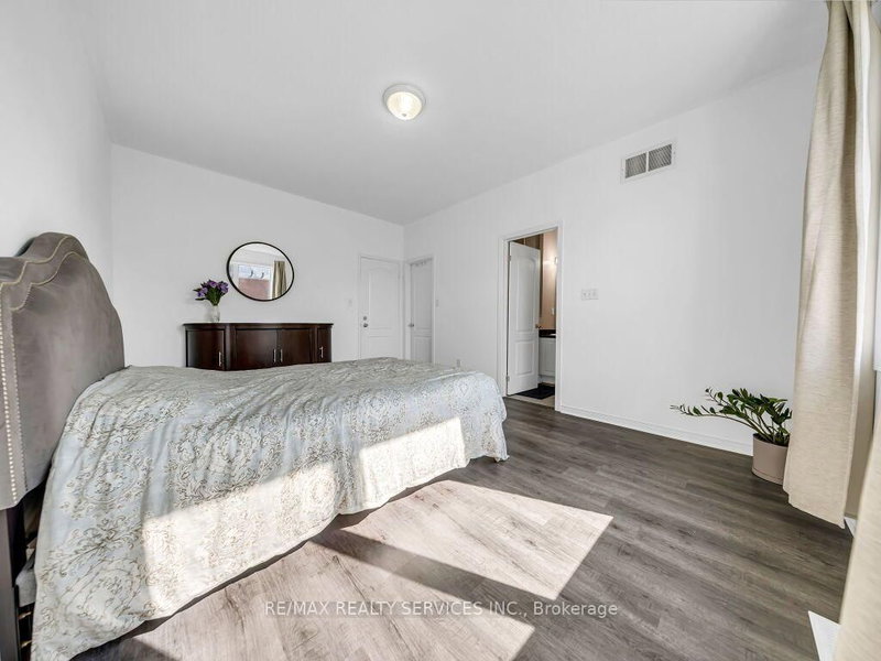 101 River Rock Brampton,ON L7A 2W4 — Photo 17